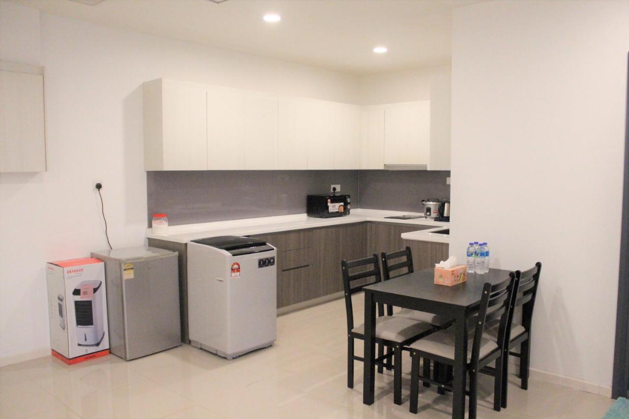 Suasana Suites D'Homestay2 Jb Town Johor Bahru Eksteriør billede